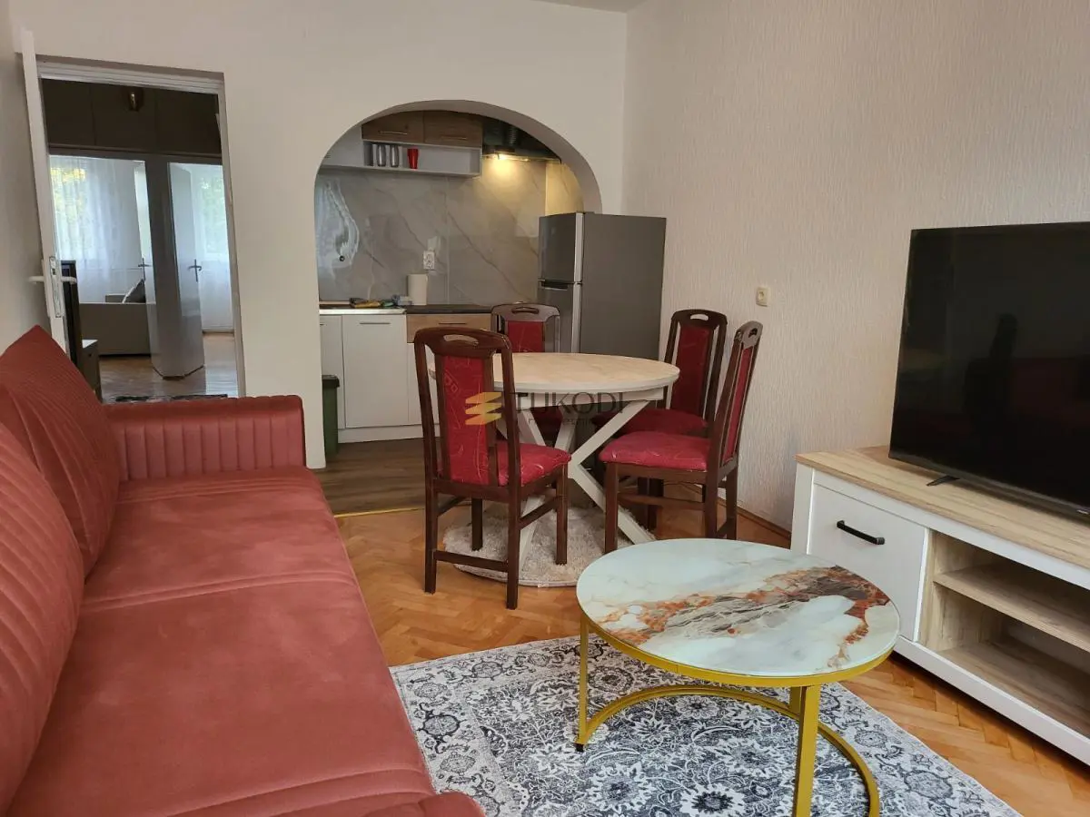 stanovi Beograd Banovo Brdo Trosoban 