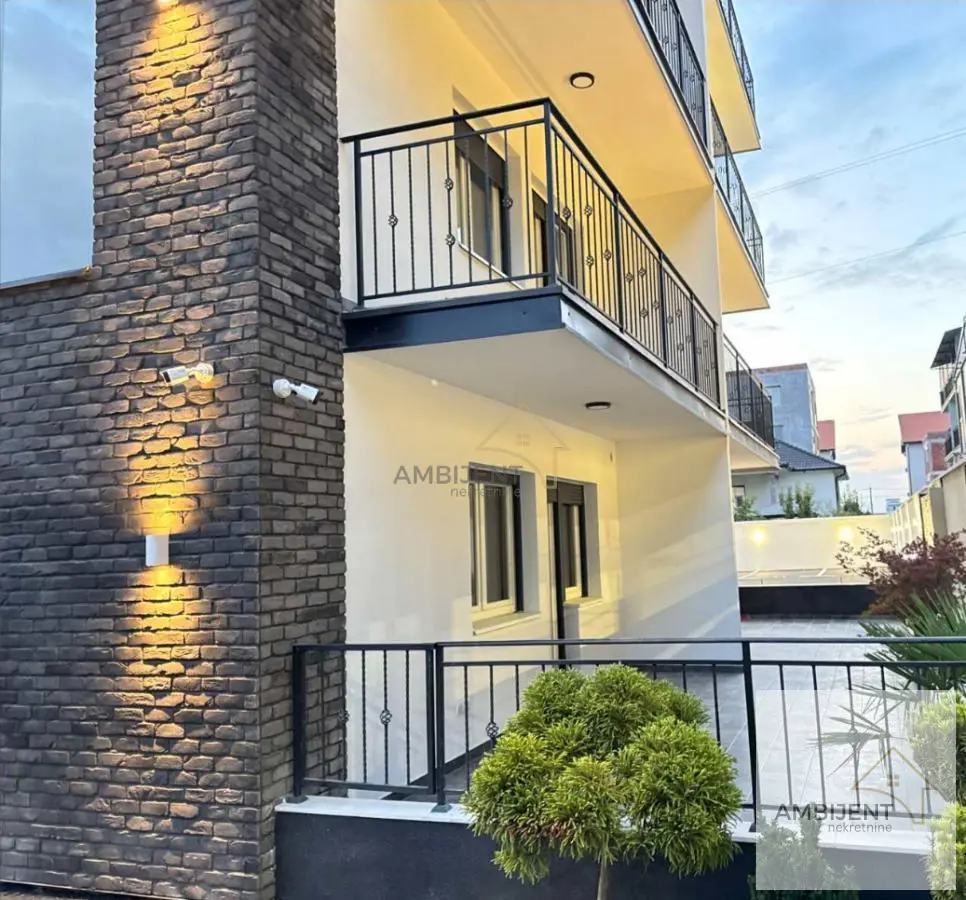 stanovi Beograd Surčin (mesto)  novogradnja  uknjizeni Jednosoban 
