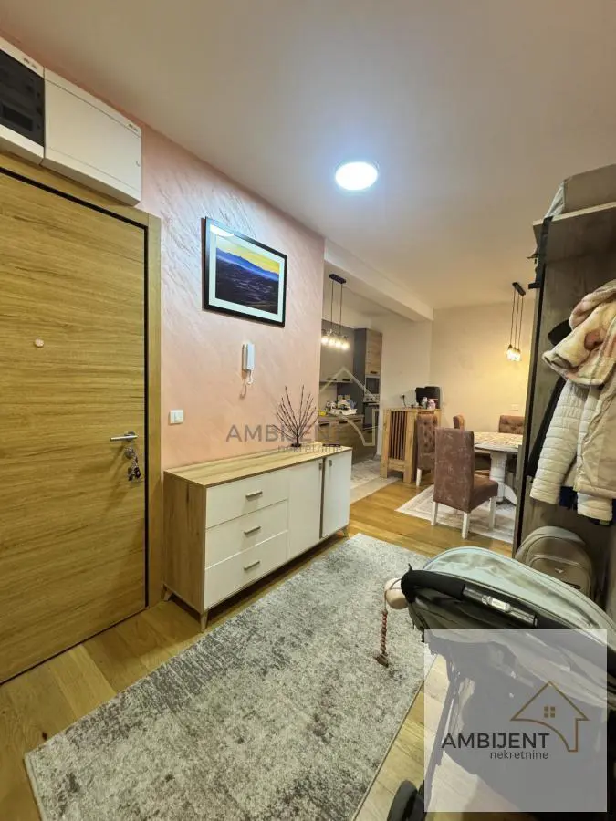 stanovi Stara Pazova Novi Banovci  novogradnja Trosoban 