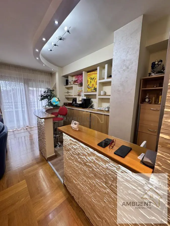  uknjizeni Troiposoban stanovi Zemun Batajnica 152000 evra 