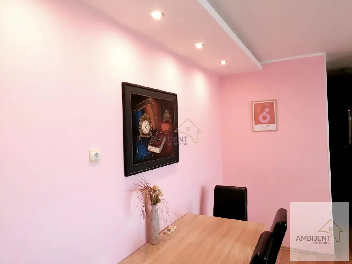 Beograd Savski Venac Trosoban stanovi 750 evra 