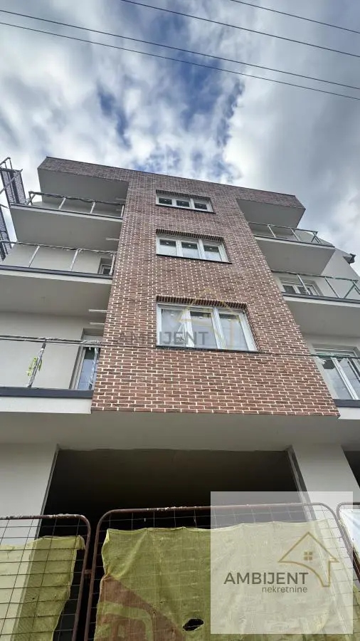 Stara Pazova Zemun Jednoiposoban stanovi 68740 evra 