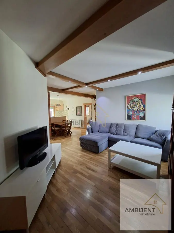  uknjizeni Trosoban stanovi Stari Grad Stari Grad lokacija 315000 evra 