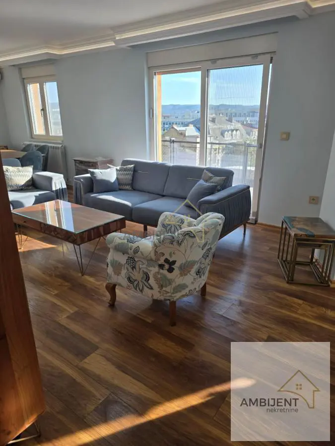 Novi Sad Centar  uknjizeni Dvosoban stanovi 279900 evra 