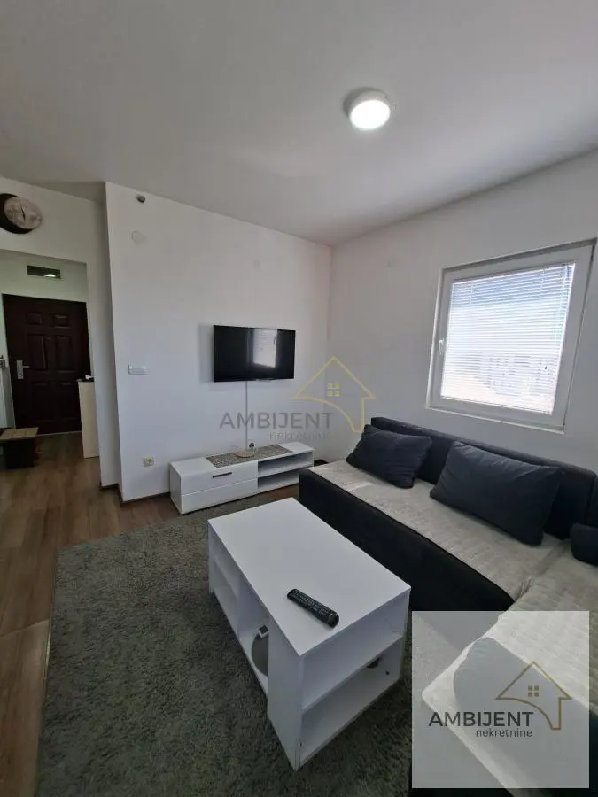  uknjizeni  novogradnja Jednoiposoban stanovi Zemun Altina 90000 evra 