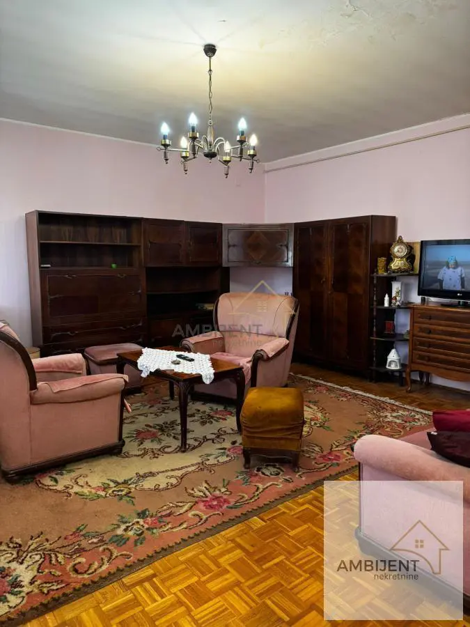 Beograd Zemun  uknjizeni Dvoiposoban stanovi 320000 evra 