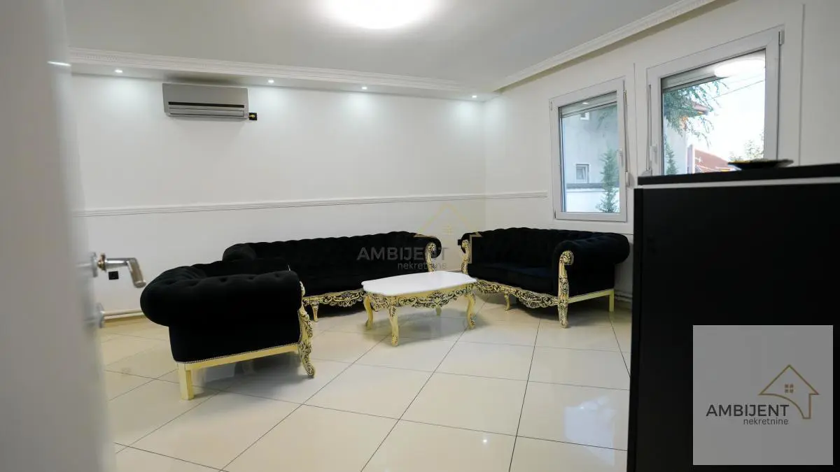 Beograd Zemun kuće 265000 evra 