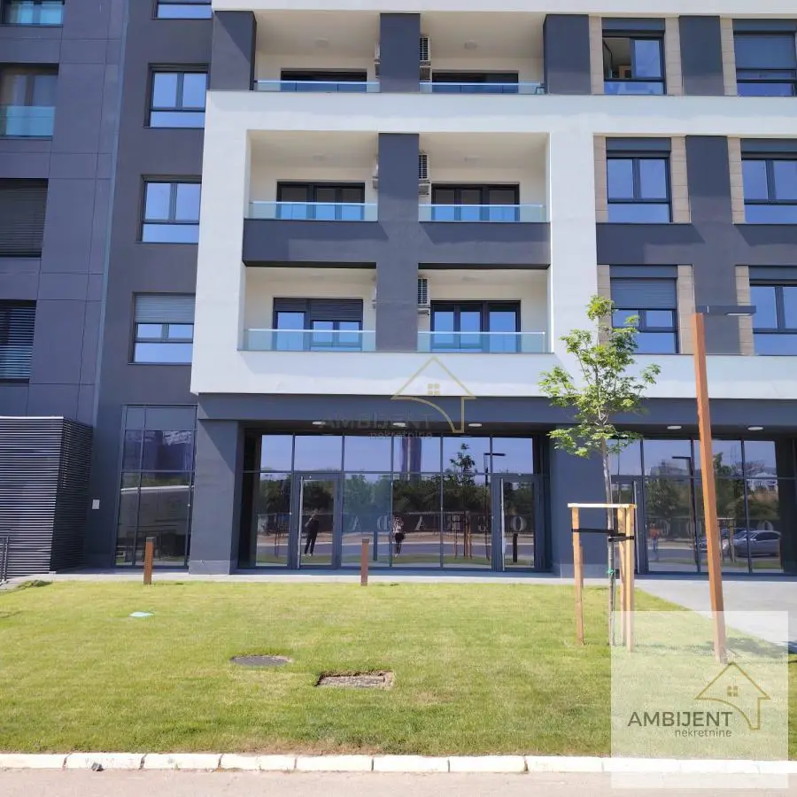  novogradnja poslovni prostor Novi Beograd - 4500 evra 