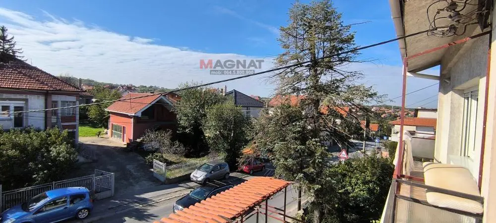 Beograd Zvezdara kuće 199999 evra 