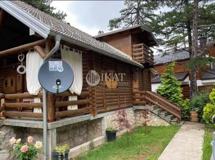 kuće ZLATIBORSKI OKRUG 