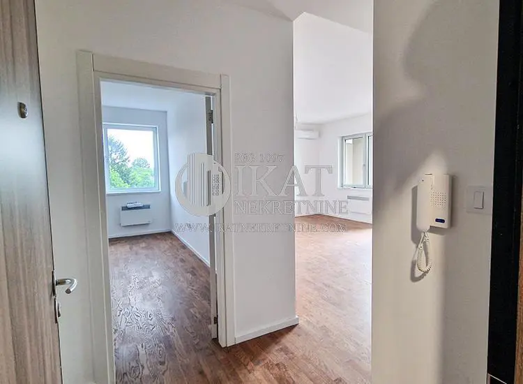  novogradnja Četvorosoban stanovi Zvezdara Zvezdara 3 156400 evra 