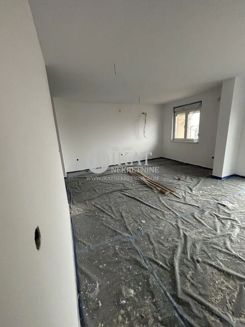 stanovi SREMSKI OKRUG  novogradnja Četvorosoban 