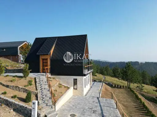 ZLATIBORSKI OKRUG Zlatibor kuće 228000 evra 