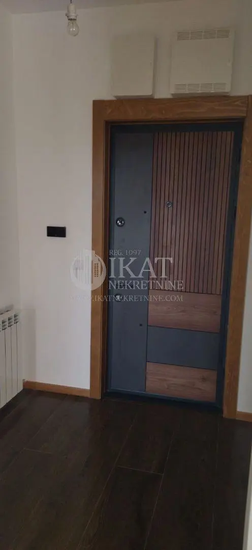 Jednoiposoban stanovi Zlatibor Đurkovac 64750 evra 