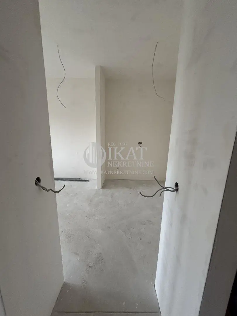 SREMSKI OKRUG Stara Pazova Jednoiposoban stanovi 62685 evra 