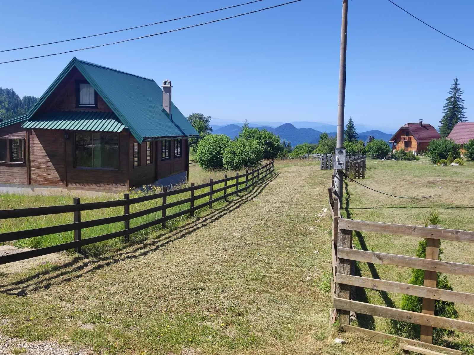 plac Tara Zaovine 22000 evra 