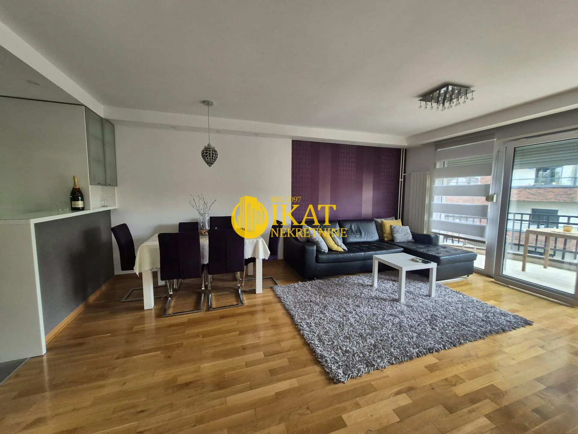 stanovi Beograd Sazonova Trosoban 