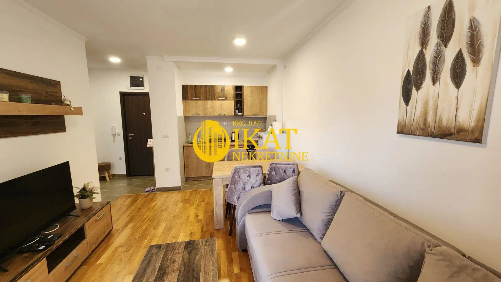 stanovi ZLATIBORSKI OKRUG Crvenog gloga Jednoiposoban 