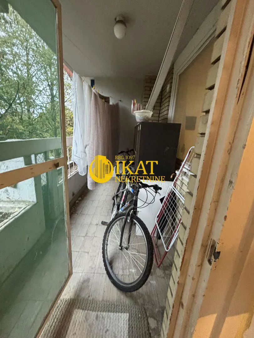 Dvosoban stanovi Zemun Batajnica 118000 evra 