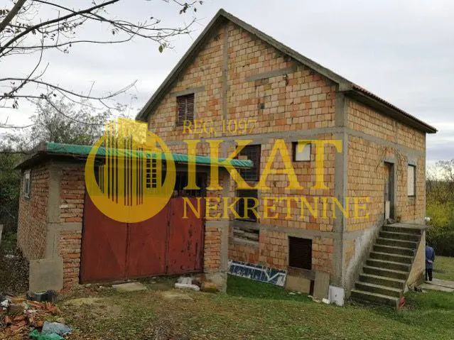 Beograd Obrenovac kuće 59000 evra 