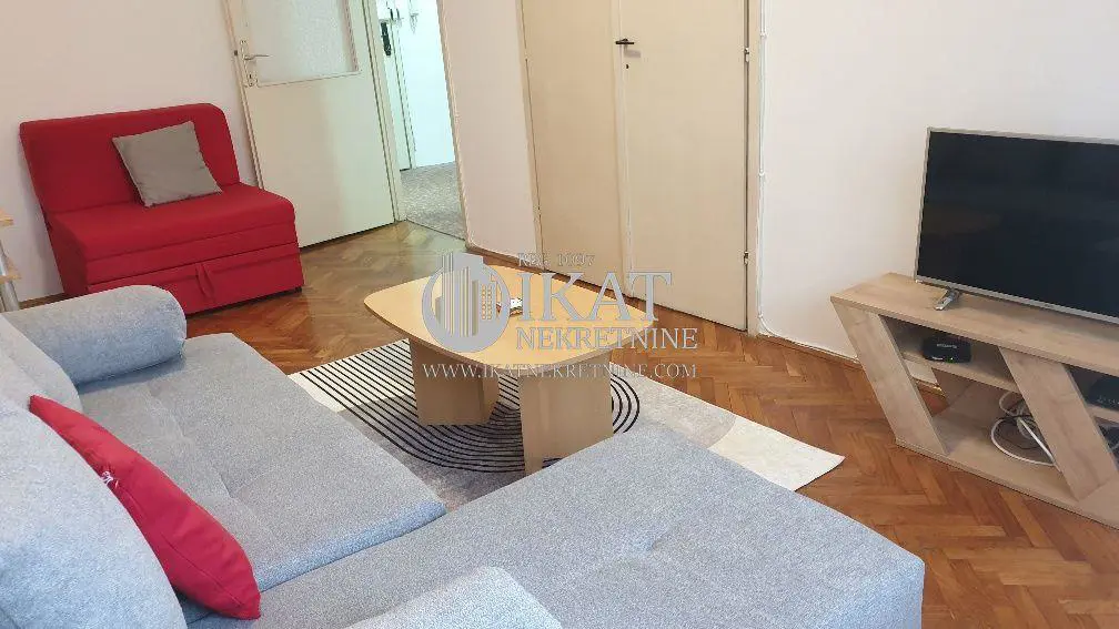 Beograd Palilula Dvosoban stanovi 550 evra 