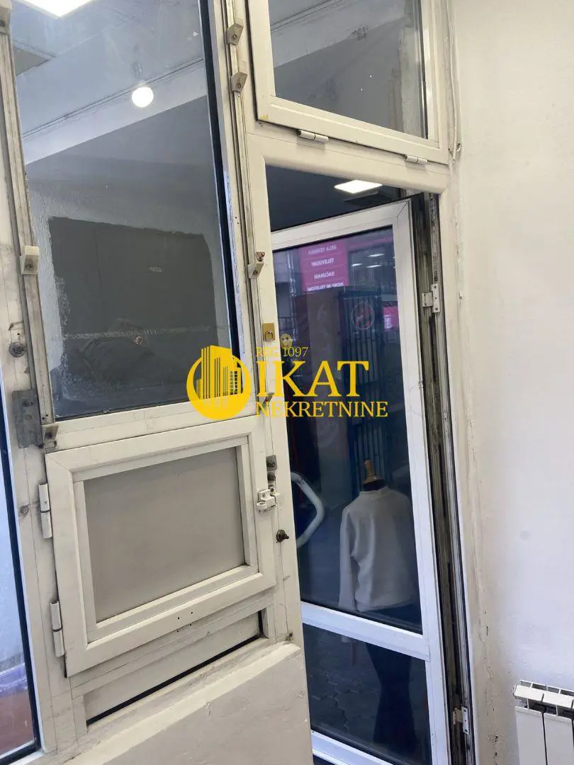 poslovni prostor Čukarica Žarkovo 150 evra 