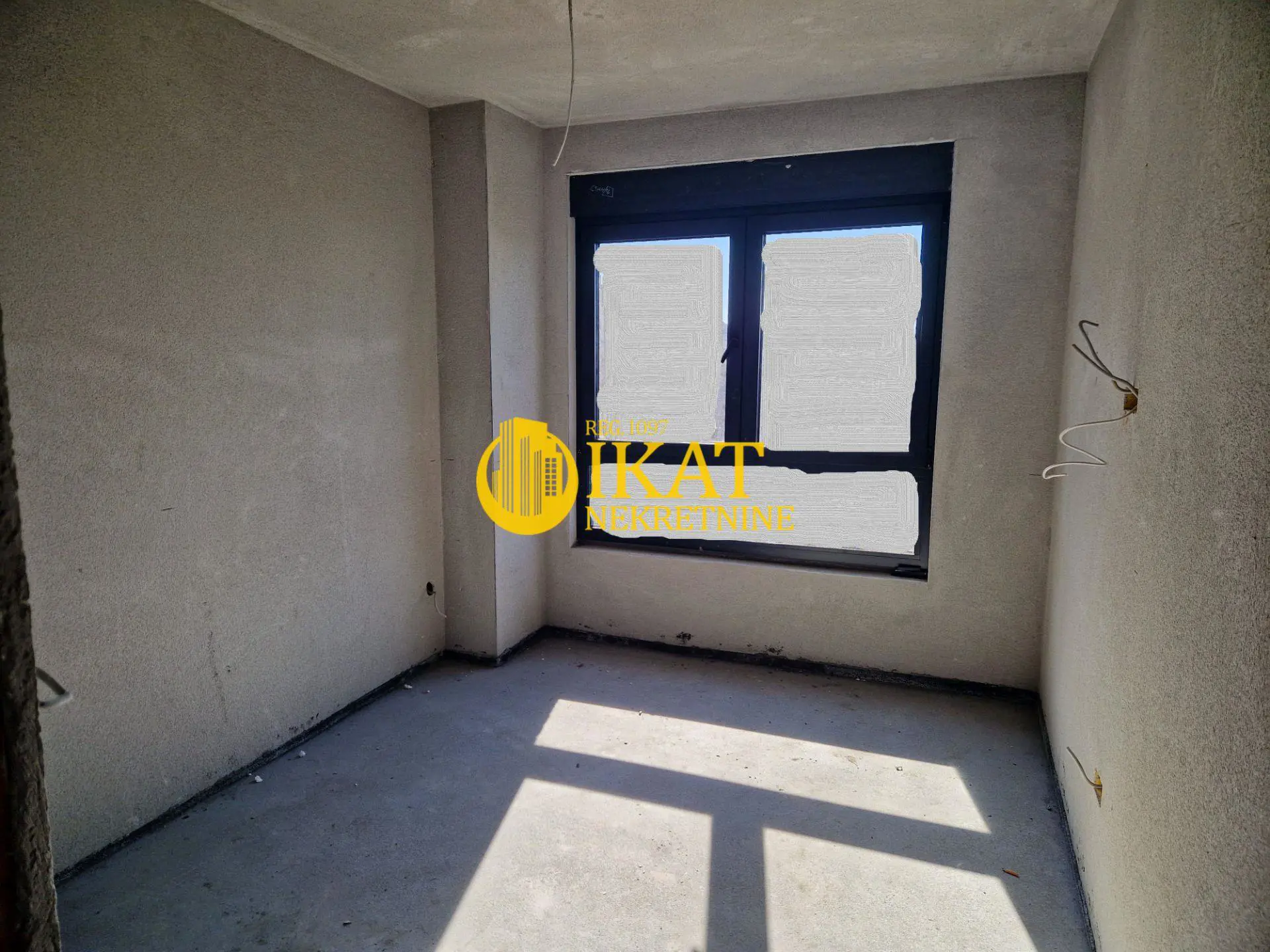 Trosoban stanovi Čukarica Banovo brdo 243075 evra 