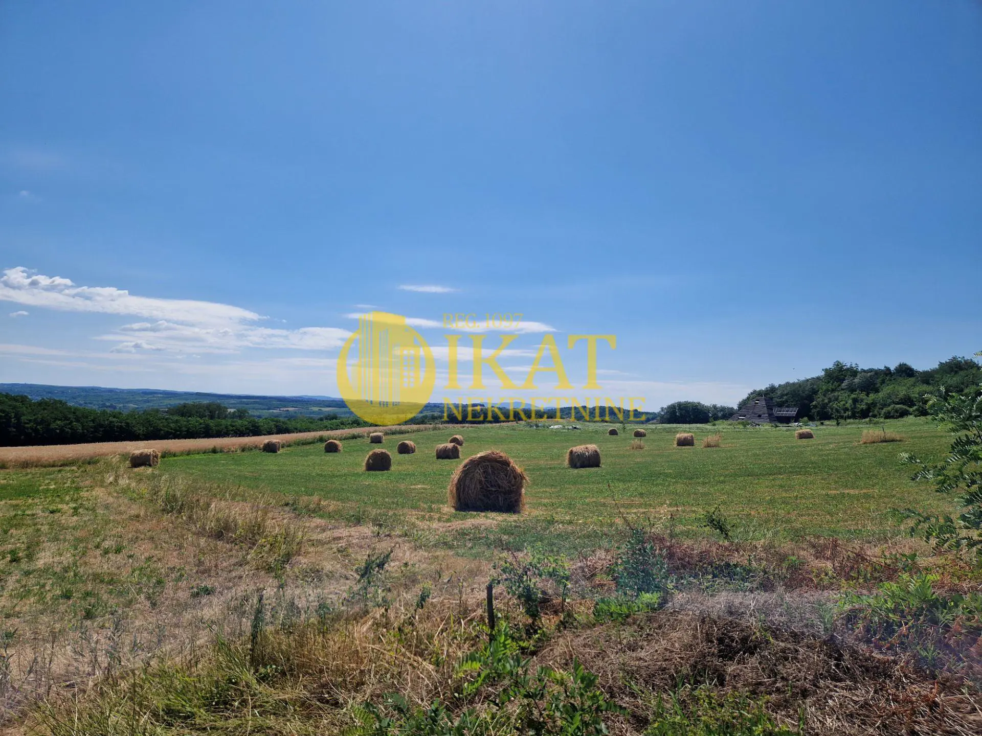 plac Obrenovac Obrenovac okolina 16700 evra 