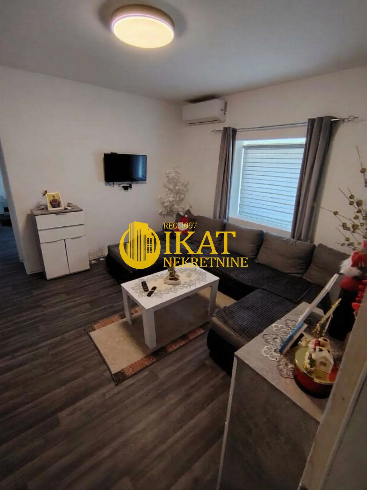 kuće JUŽNO-BAČKI OKRUG Glavna 