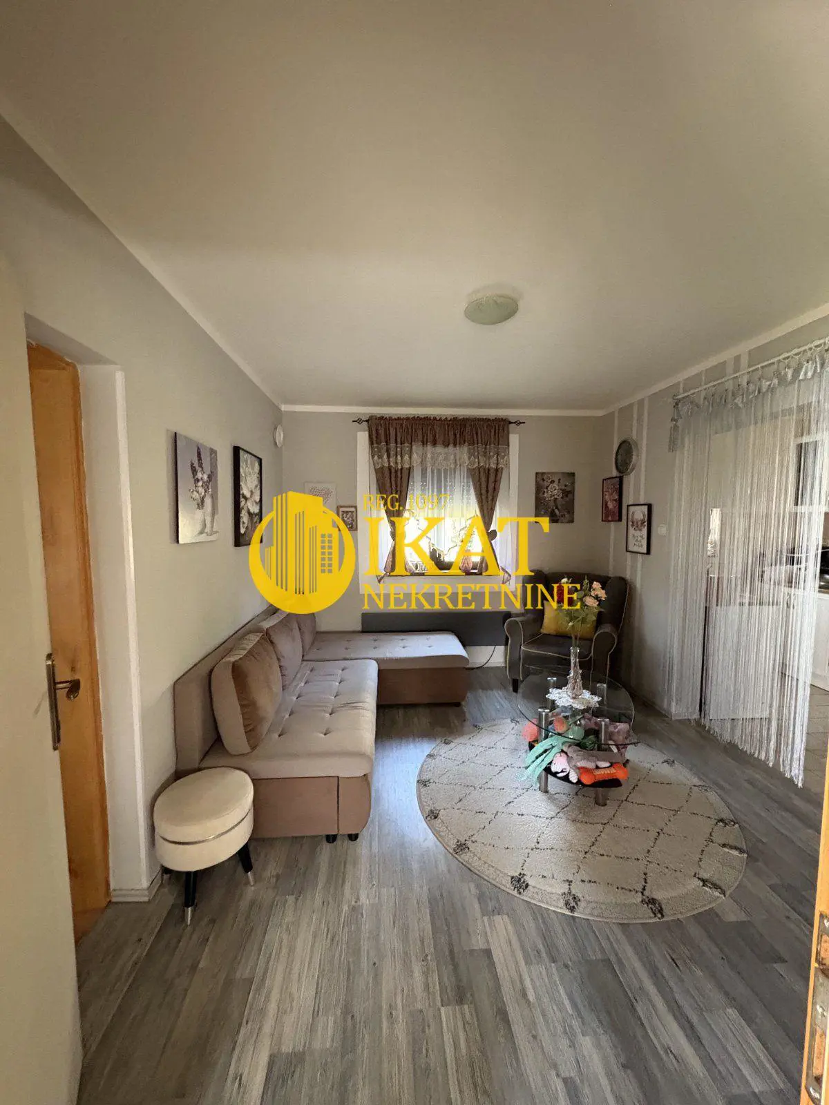 kuće Mladenovac Mladenovac okolina 70000 evra 