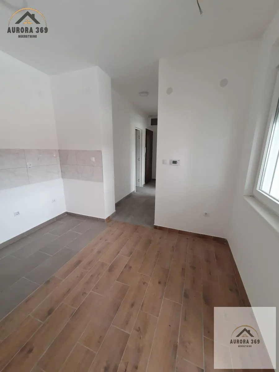 Novi Sad Podbara  novogradnja  uknjizeni Dvoiposoban stanovi 153650 evra 