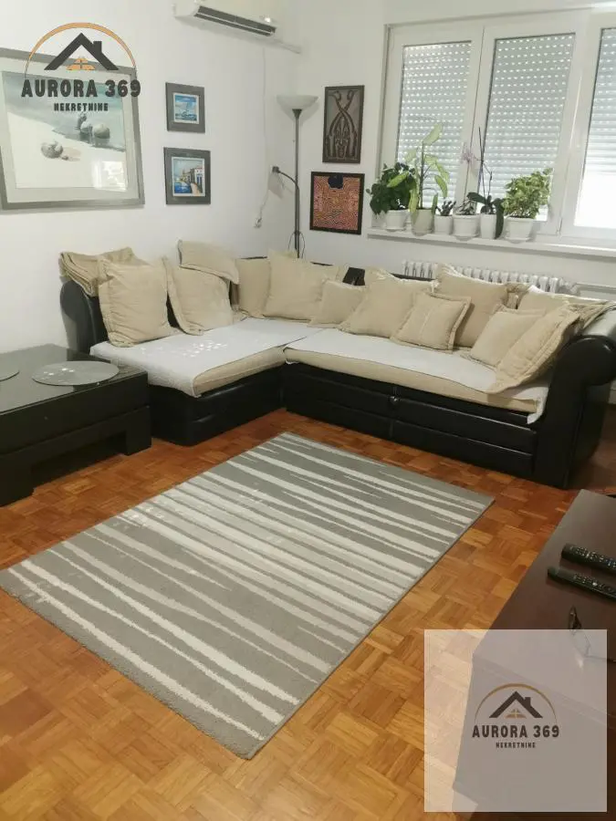 Novi Sad Detelinara  uknjizeni Dvosoban stanovi 125000 evra 
