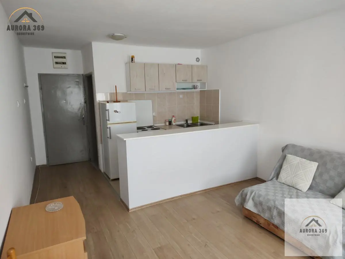 Novi Sad Podbara  novogradnja  uknjizeni Garsonjera stanovi 75200 evra 