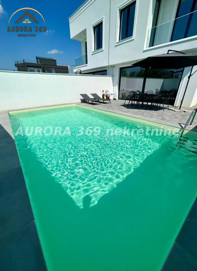 kuće Novi Sad  novogradnja  uknjizeni 