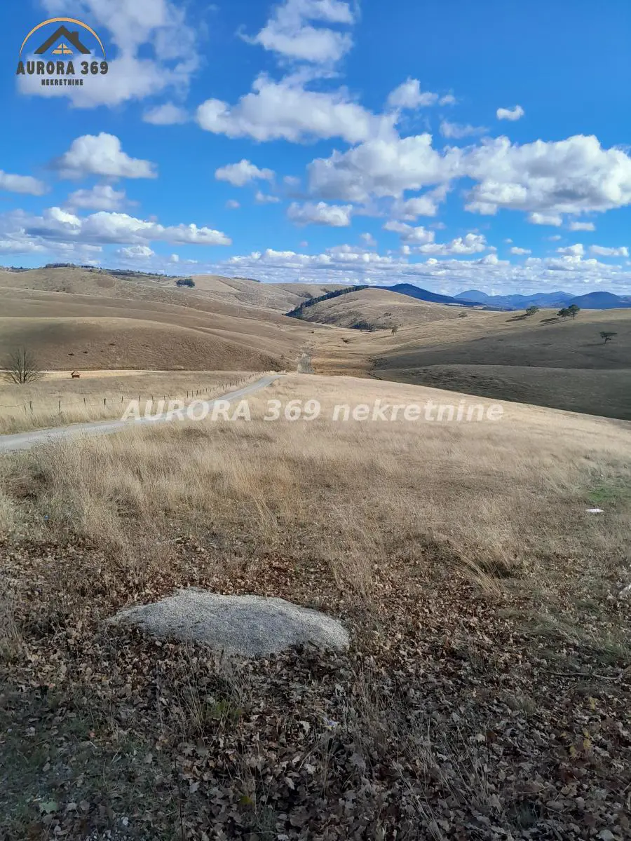 Čajetina Okolina plac 3396600 evra 