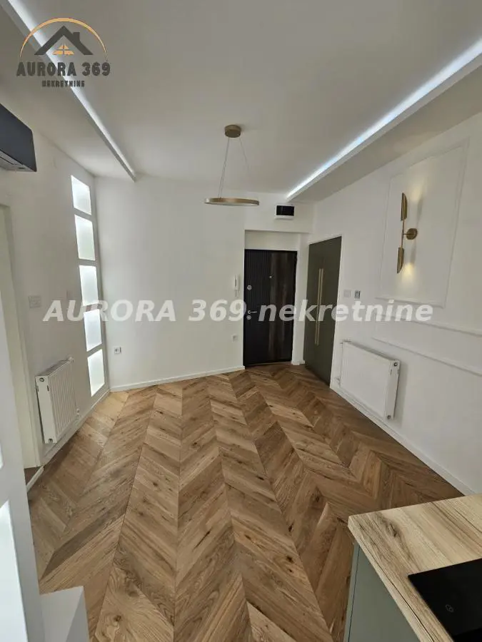  uknjizeni Jednosoban stanovi Stari Grad - 92700 evra 