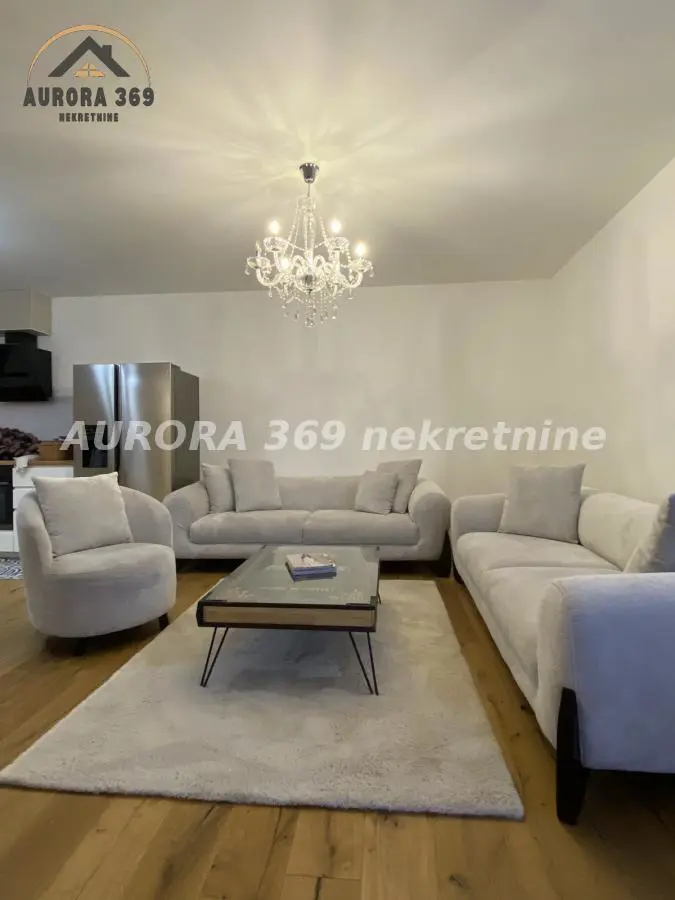 Ruma Gradska Lokacija  novogradnja  uknjizeni Trosoban stanovi 140000 evra 