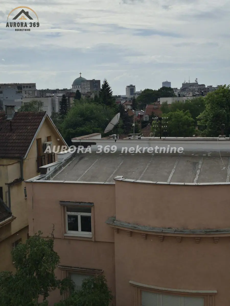  uknjizeni Trosoban stanovi Vračar - 310000 evra 