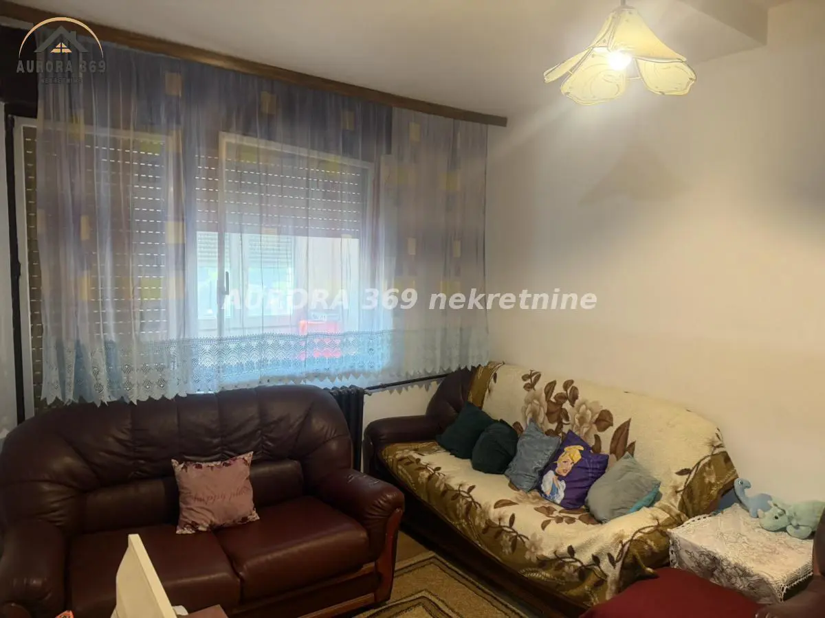 Dvoiposoban stanovi Stari Grad Centar i Terazije 87000 evra 