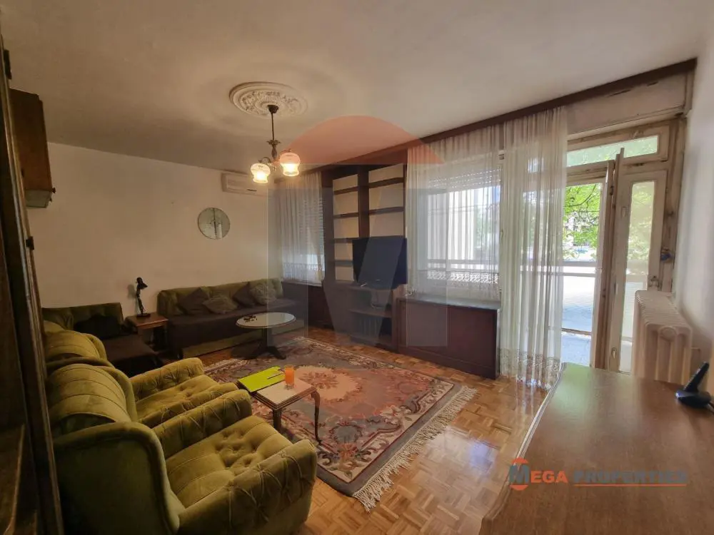 Trosoban stanovi Palilula Borča III 430 evra 