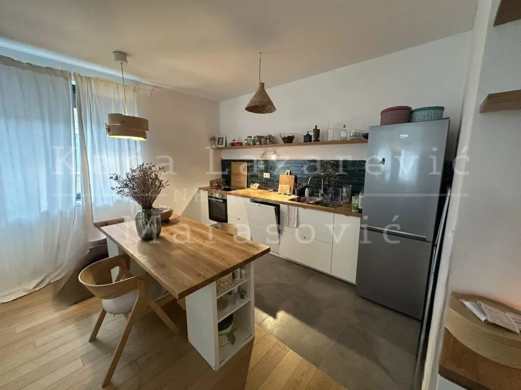 Beograd Stari Grad  novogradnja Dvosoban stanovi 950 evra