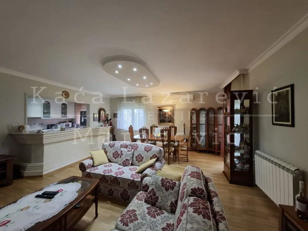 stanovi Beograd Dimitrija Marinkovića Četvorosoban 