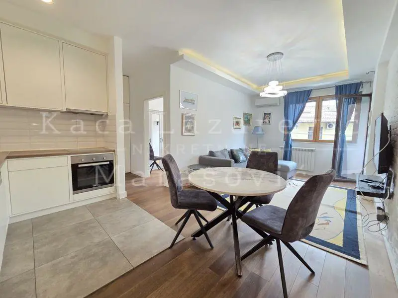 Beograd Voždovac Dvoiposoban stanovi 690 evra 