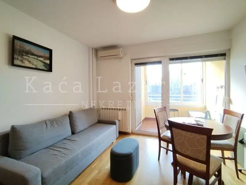 Beograd Voždovac Jednosoban stanovi 390 evra 