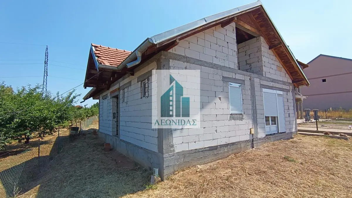 kuće Pasi Poljana - 85000 evra 