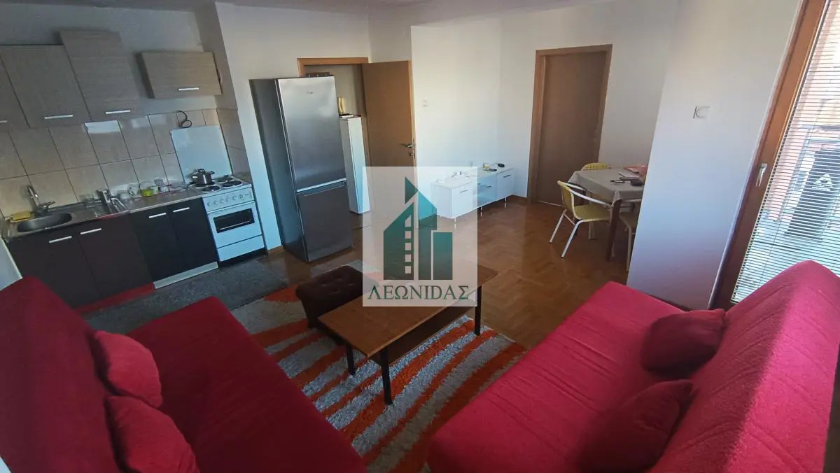 Niš Mediana Jednoiposoban stanovi 300 evra 