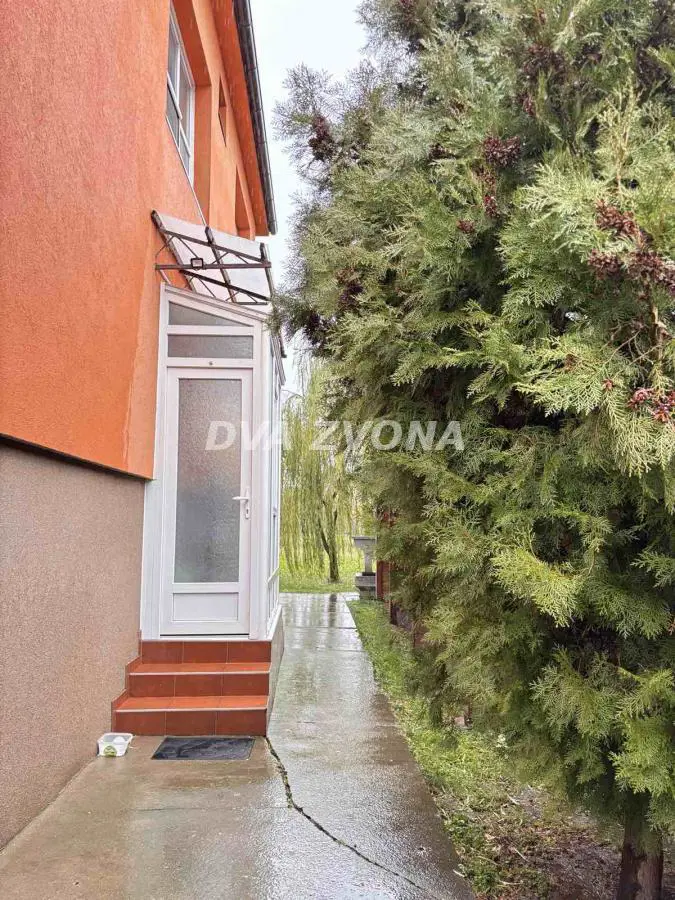 kuće Inđija  uknjizeni 