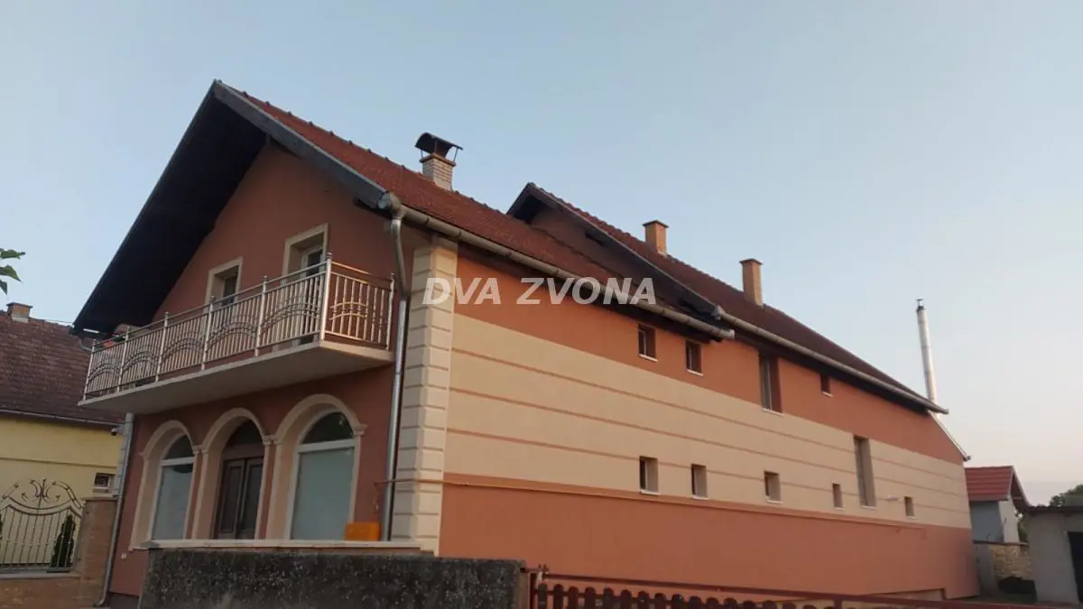 Žabalj Okolina kuće 190550 evra 
