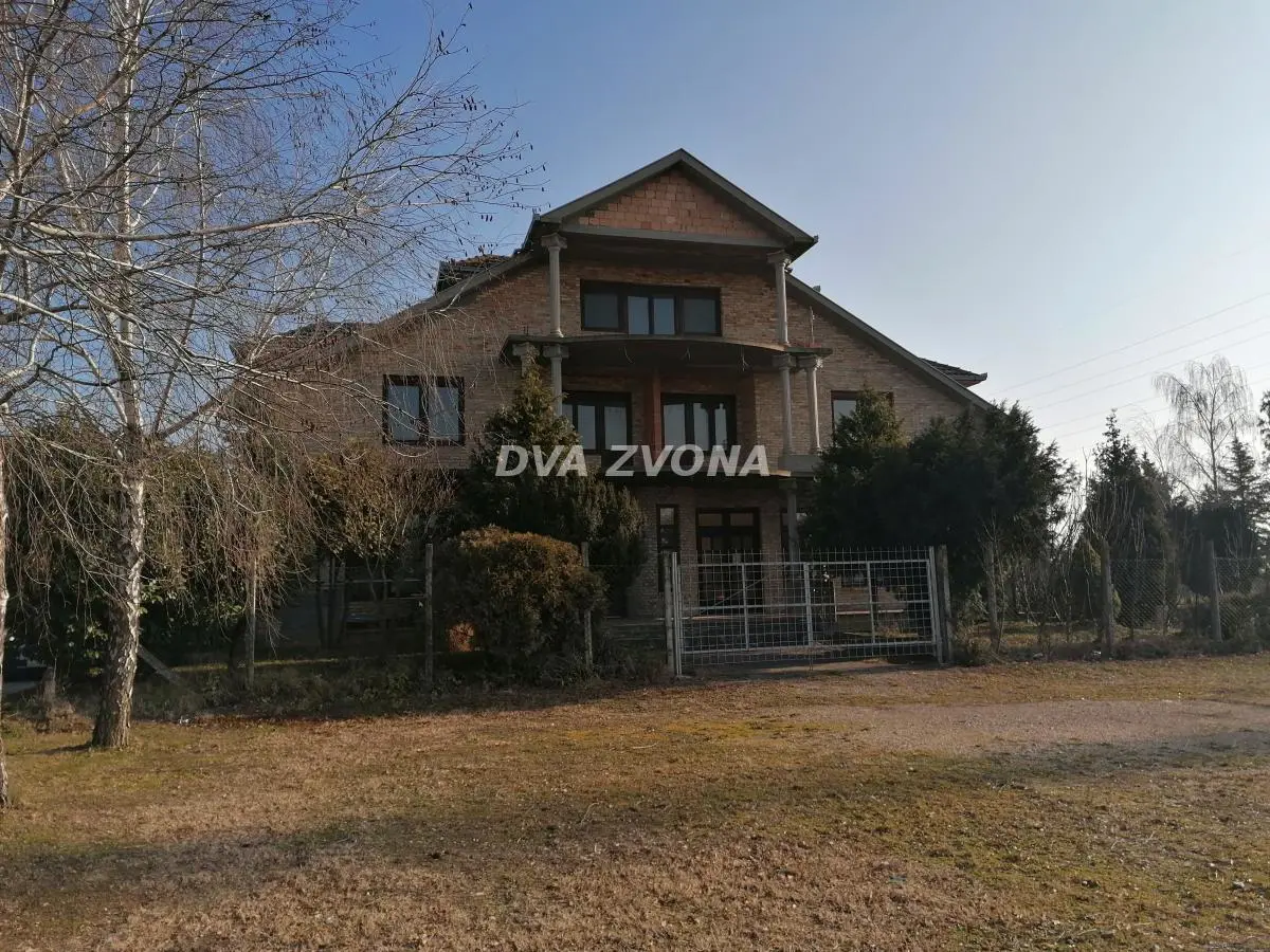  uknjizeni  novogradnja poslovna zgrada  - 1150510 evra 