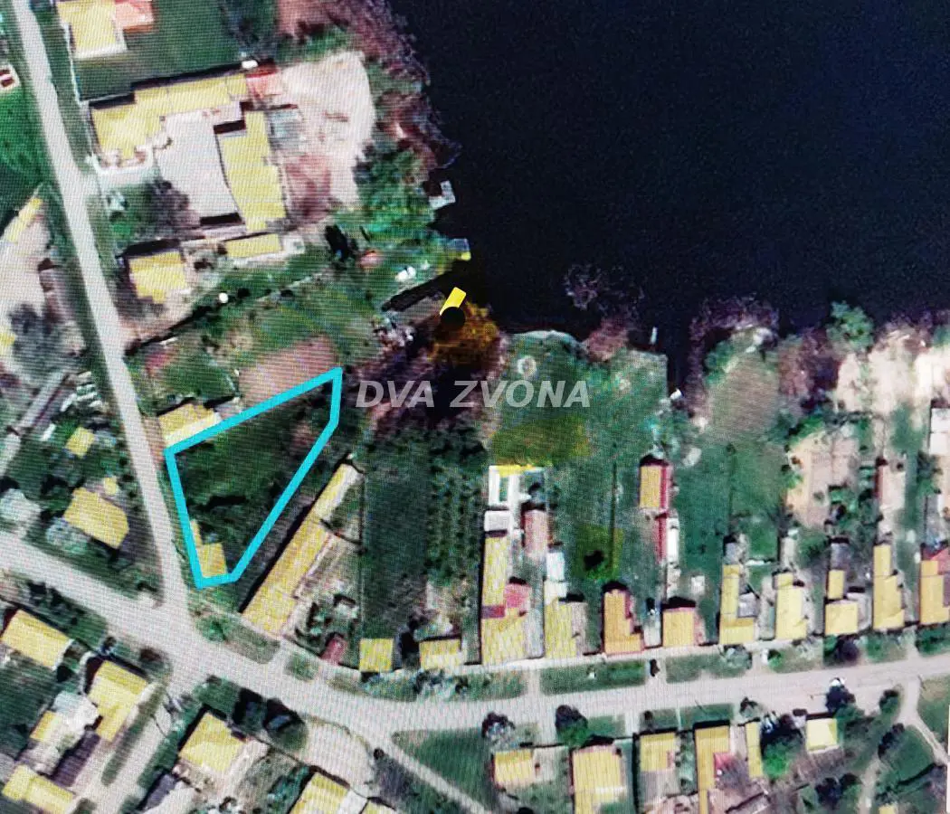 plac Okolina - 26500 evra 
